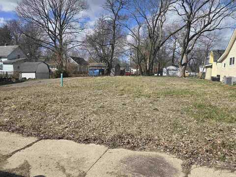212 Clifford Street, Anderson, IN 46012