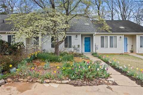 9023 Stoneleigh Trace, Douglasville, GA 30134