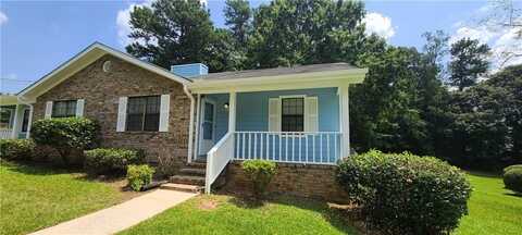 8462 Pineland Drive, Jonesboro, GA 30238