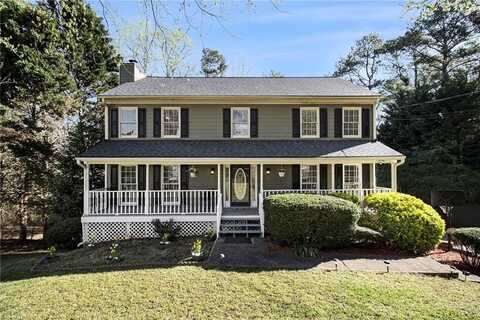 1472 Hartman Drive SW, Lilburn, GA 30047