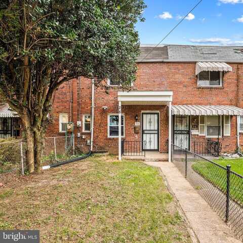 28 35TH STREET NE, WASHINGTON, DC 20019