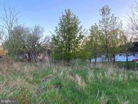 574 MYERS BRIDGE ROAD, MARTINSBURG, WV 25404