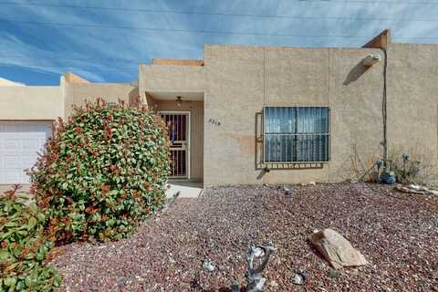 8315 Shawnee Place, Albuquerque, NM 87108