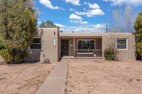 3801 SIMMS Avenue SE, Albuquerque, NM 87108