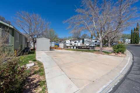75 Cottonwood LN, Hurricane, UT 84737
