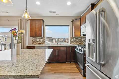 60 N 1100 W, Farmington, UT 84025