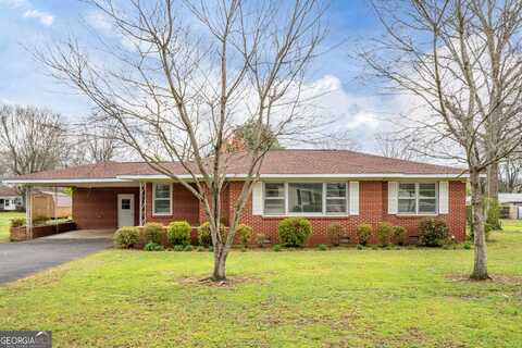 210 Auburn, Centre, AL 35960
