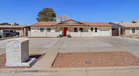 11025 Tom Weiskopf Drive, El Paso, TX 79936
