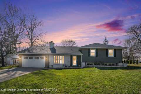 1650 Nottingham Road, Lansing, MI 48911
