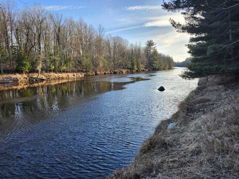 On LUKES HEIGHTS RD, Ogema, WI 54459