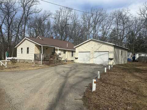 8942 28th Avenue, Bitely, MI 49309