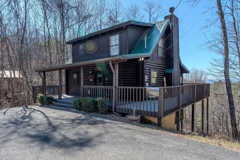 2134 Walnut Court, Sevierville, TN 37876