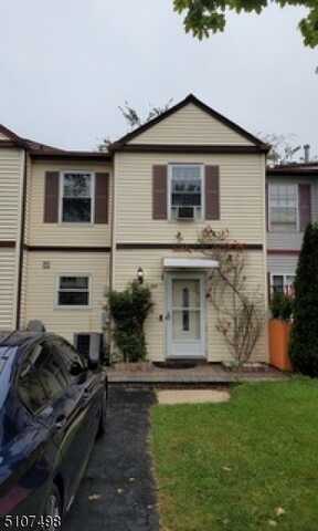 69 Redbud Rd, Piscataway, NJ 08854