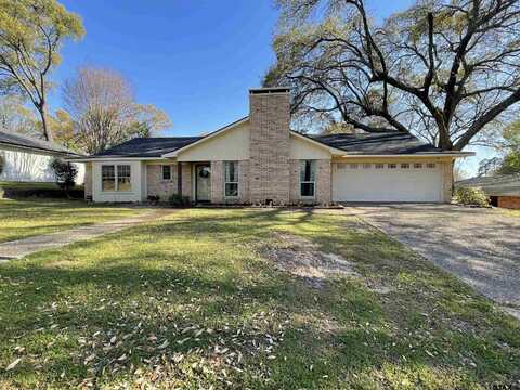 704 Spring Creek Dr., Tyler, TX 75703