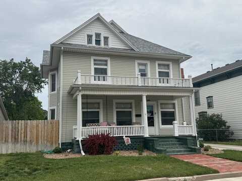 2526 Forest Ave, Great Bend, KS 67530