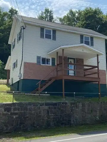 414 Nicktown Hill Road, Northern Cambria, PA 15714