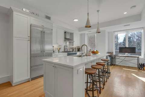 157 8TH ST, Hoboken, NJ 07030