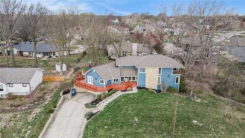 7802 NW Westside Drive, Weatherby Lake, MO 64152