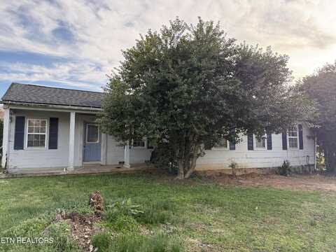 102 Love Drive, Harriman, TN 37748