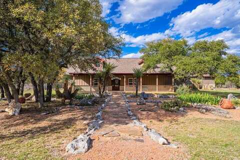 228 Saddle Trl, Bandera, TX 78003