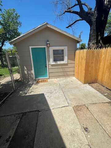 2118 27th Street, Lubbock, TX 79411