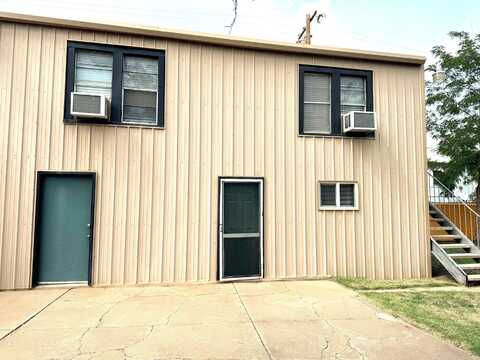 2020 17th Street, Lubbock, TX 79401