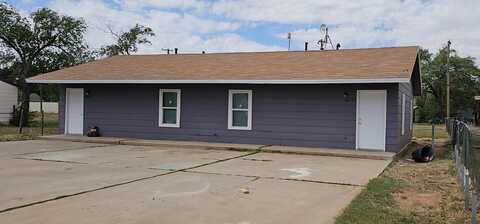 911 E 37th Street, Lubbock, TX 79404
