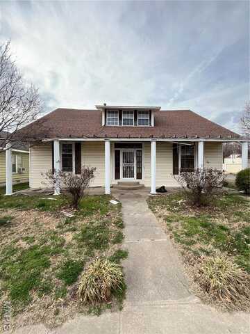 700 Carelton, Caruthersville, MO 63830