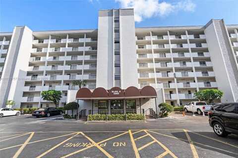 5860 NW 44th St, Lauderhill, FL 33319
