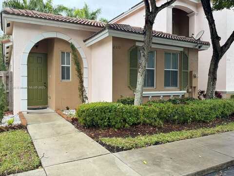 2310 NE 42nd Cir, Homestead, FL 33033