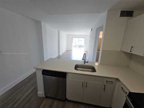 8101 Crespi Blvd, Miami Beach, FL 33141