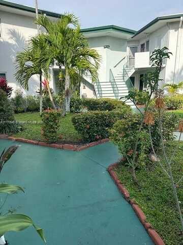 18720 NE 18th Ave, Miami, FL 33179
