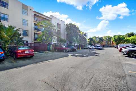 5665 W 20th Ave, Hialeah, FL 33012