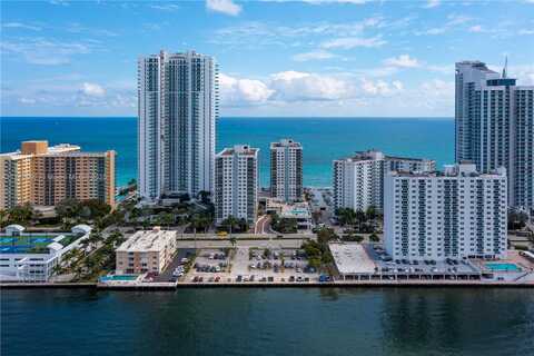 2751 S Ocean Dr, Hollywood, FL 33019