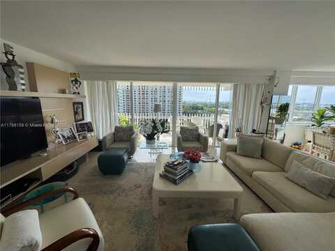 10205 Collins Ave, Bal Harbour, FL 33154