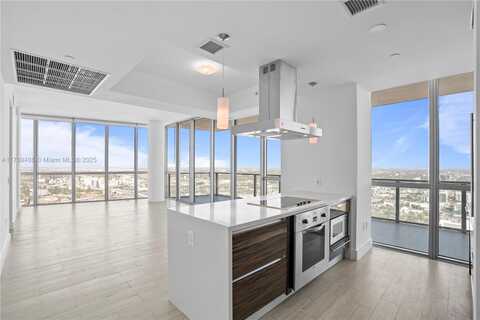 1100 Biscayne Blvd, Miami, FL 33132