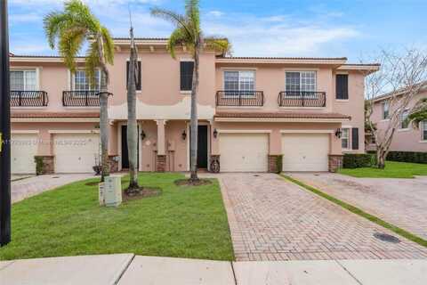 210 Las Brisas Cir, Sunrise, FL 33326