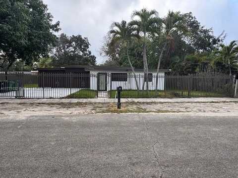 2328 NW 105th St, Miami, FL 33147