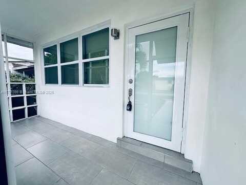 1620 NW 179th Ter, Miami Gardens, FL 33169