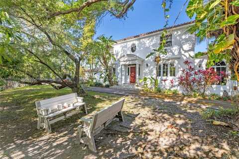 5101 Alton Rd, Miami Beach, FL 33140