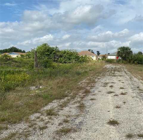 3609 73rd st W, Lehigh Acres, FL 33971