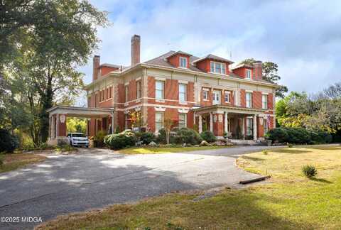 195 Holt Avenue, Macon, GA 31201
