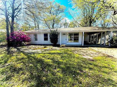 3003 Pineland Drive, Gulfport, MS 39501