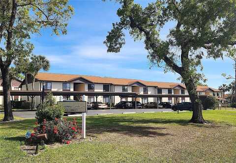 544 FAIRWAYS DRIVE, OCALA, FL 34472