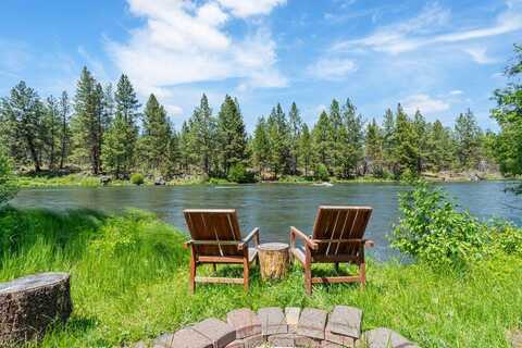 60653 River Bend Drive, Bend, OR 97702