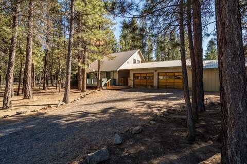 17675 Teil Court, La Pine, OR 97739