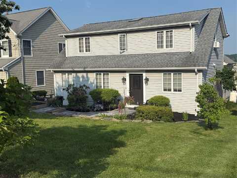 19 Hillside Avenue, Northport, NY 11768