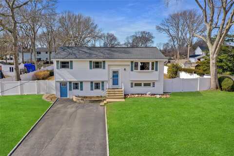 14 Alpine Street, Port Jefferson Station, NY 11776