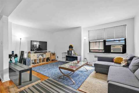 141-15 28th Avenue, Flushing, NY 11354