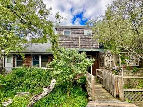 152 Bayview Walk, Cherry Grove, NY 11782